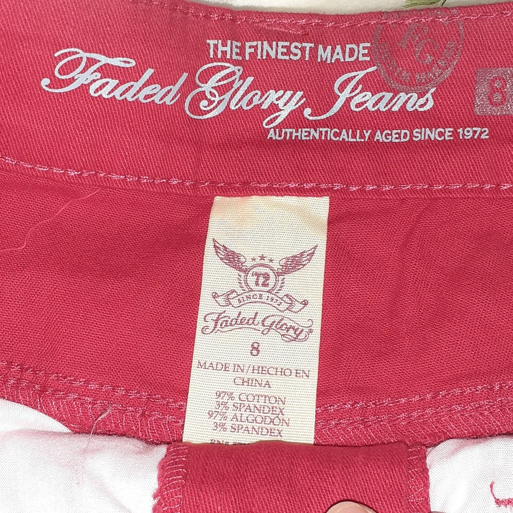 Shorts - Picture 2 of 5